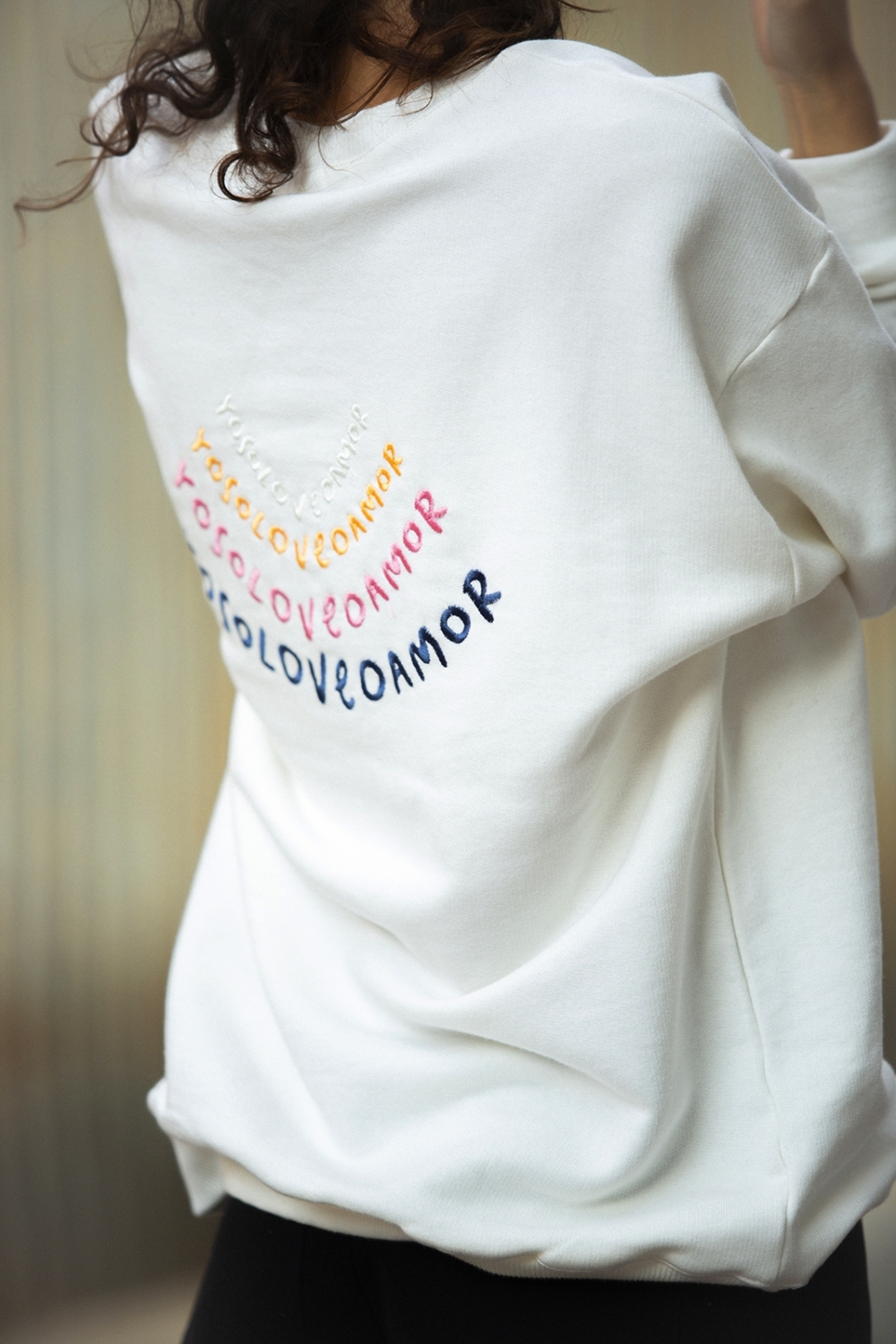 SUDADERA BLANCA SUDADERA BLANCA