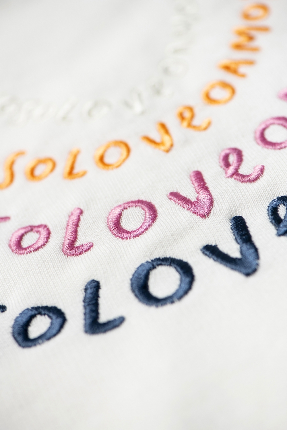 SUDADERA BLANCA SUDADERA BLANCA